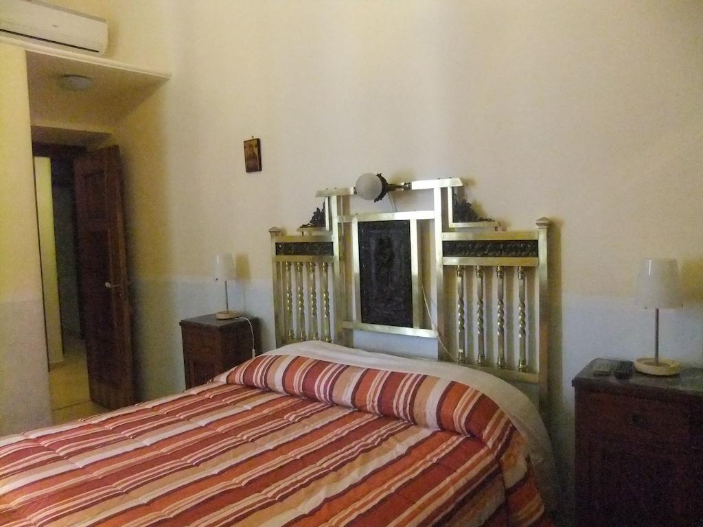 סלרנו B&B Centrale מראה חיצוני תמונה