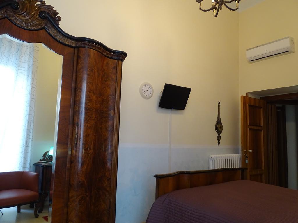 סלרנו B&B Centrale חדר תמונה