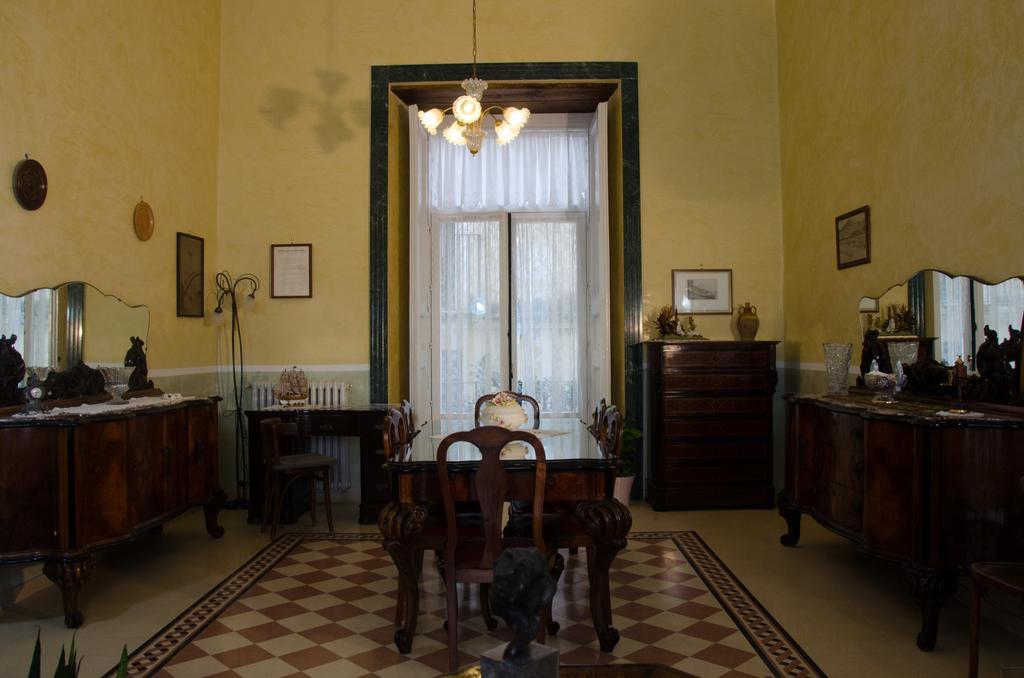 סלרנו B&B Centrale מראה חיצוני תמונה