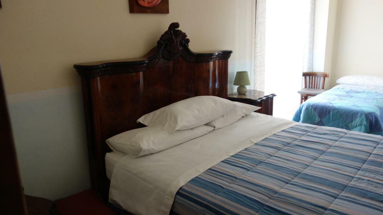 סלרנו B&B Centrale מראה חיצוני תמונה